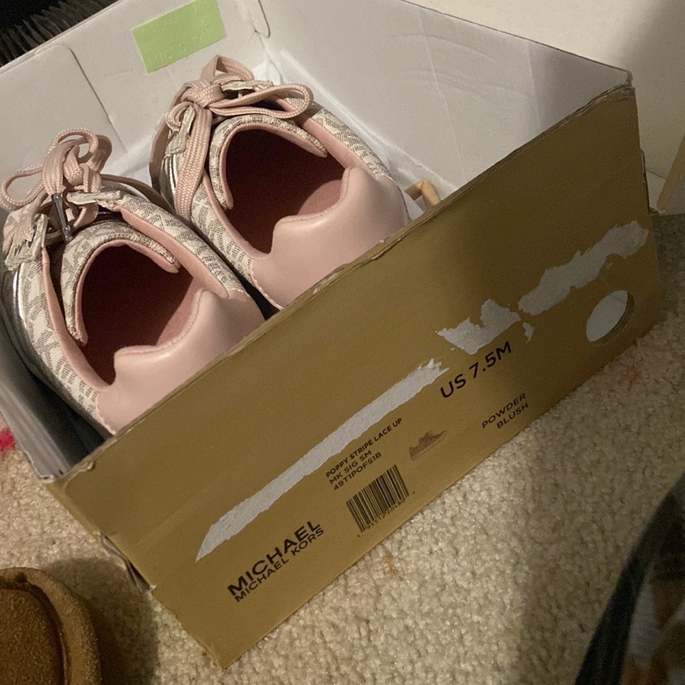 Michael kors shoes women’s size 7.5